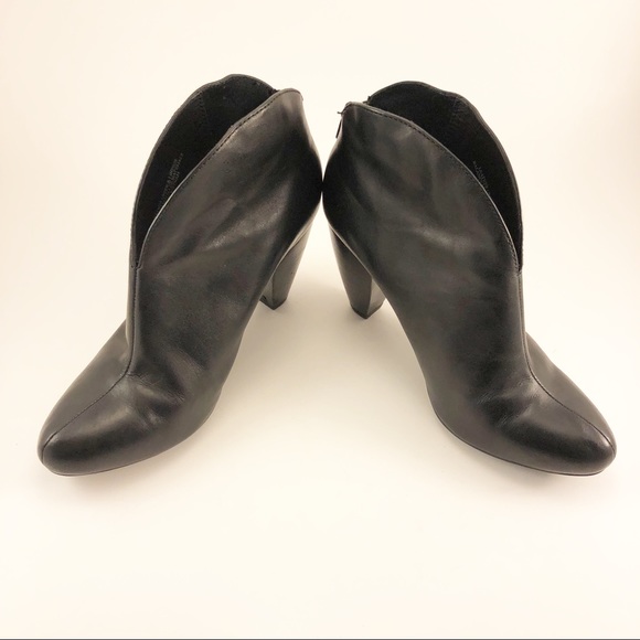 Born Crown Leather Boots - Picture 3 of 6